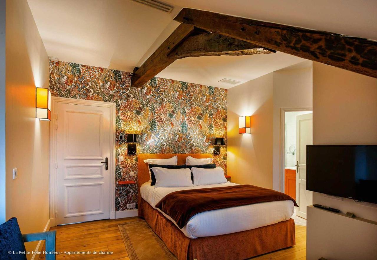 La Petite Folie Bed and Breakfast Honfleur Exteriör bild