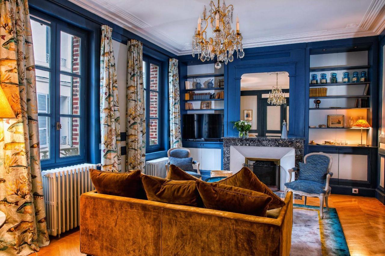 La Petite Folie Bed and Breakfast Honfleur Exteriör bild